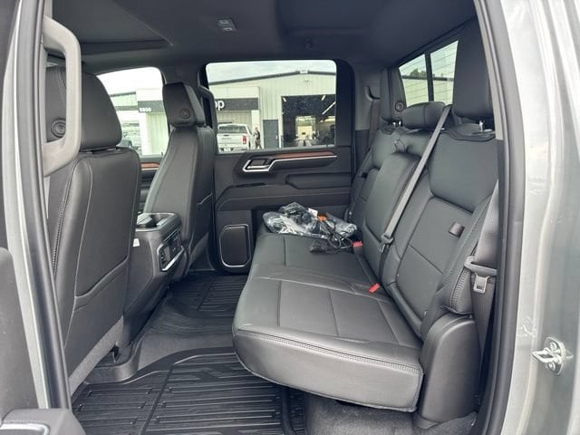 2026 GMC Sierra 2500HD Denali - Photo 18