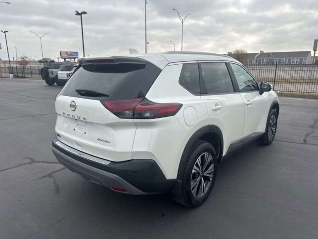 Used 2023 Nissan Rogue SV SUV