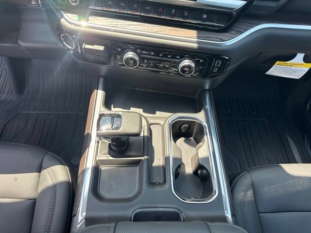 2026 GMC Sierra 1500 SLT - Photo 11
