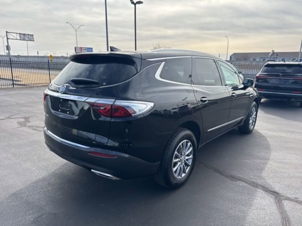 Used 2024 Buick Enclave Premium SUV