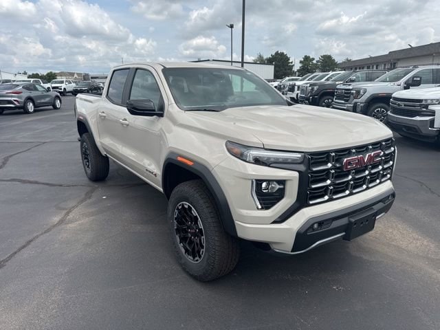2026 GMC Canyon 4WD AT4 Crew Cab Short Box's photo