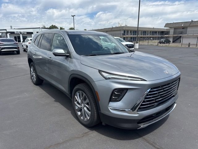 2025 Buick Enclave Preferred's photo