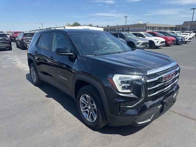 2025 GMC Terrain Elevation AWD's photo