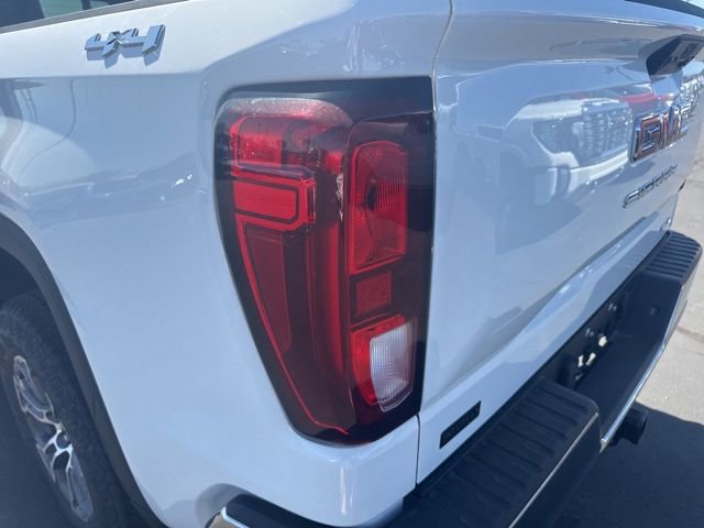 2026 GMC Sierra 1500 SLE - Photo 17