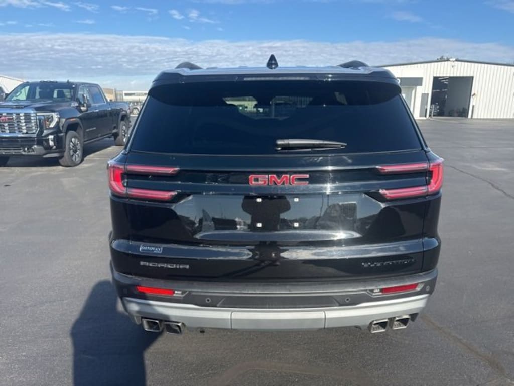 Used 2025 GMC Acadia Elevation SUV