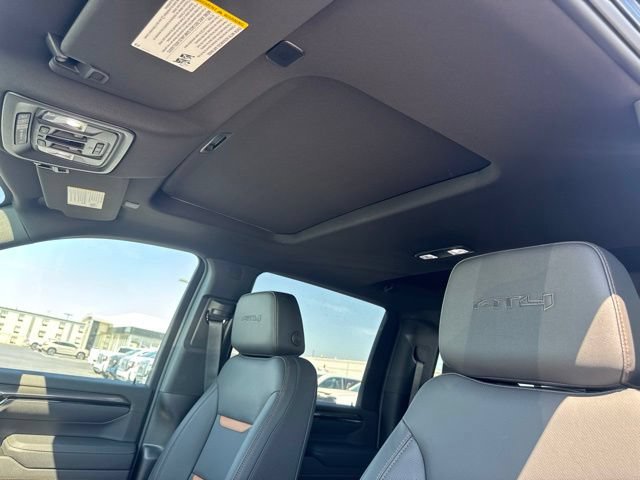 2026 GMC Sierra 2500HD AT4 - Photo 8