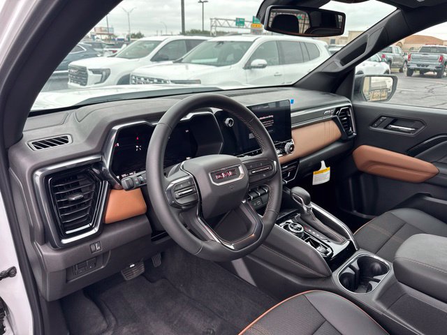 2026 GMC Canyon AT4 - Photo 9