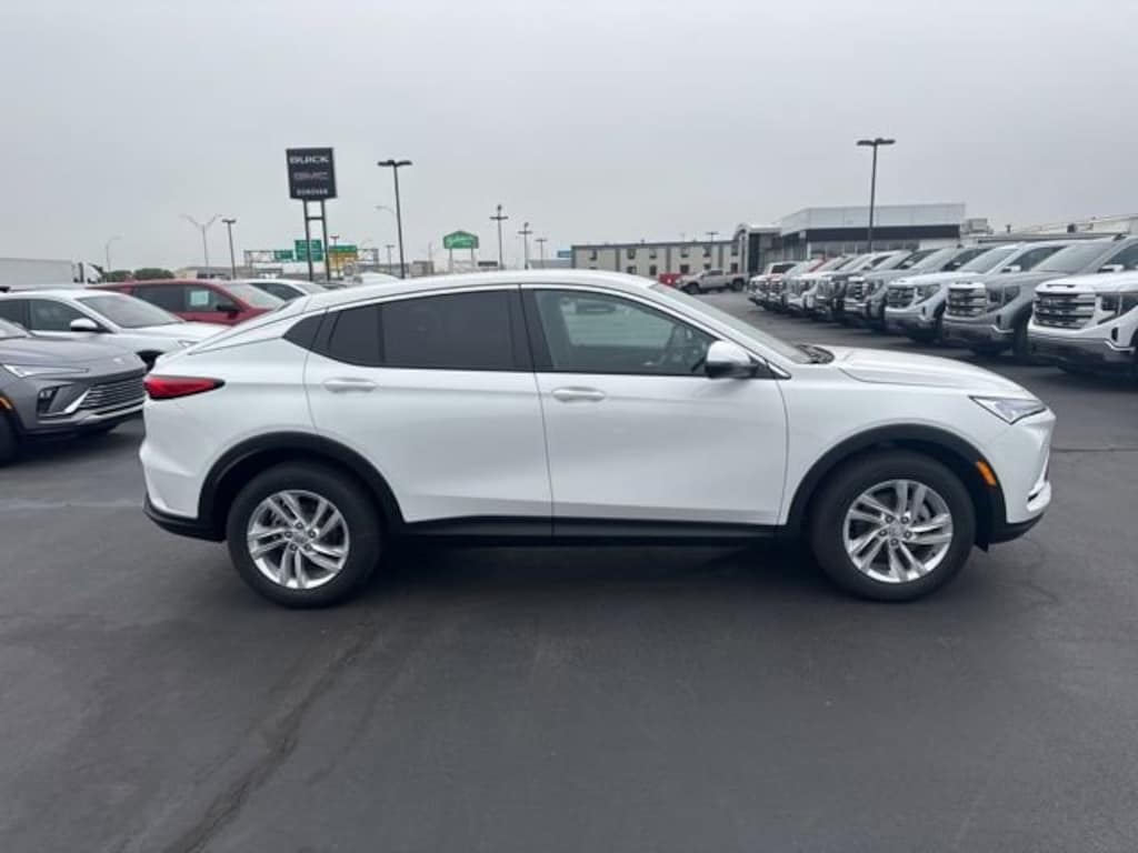 New 2026 Buick Envista Preferred SUV