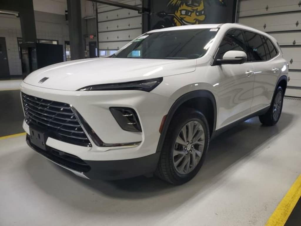 Used 2025 Buick Enclave Preferred SUV