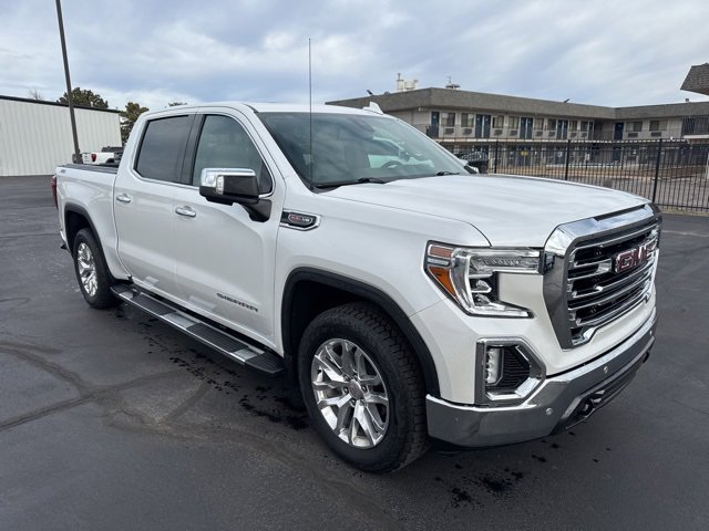 2022 GMC Sierra SLT's photo
