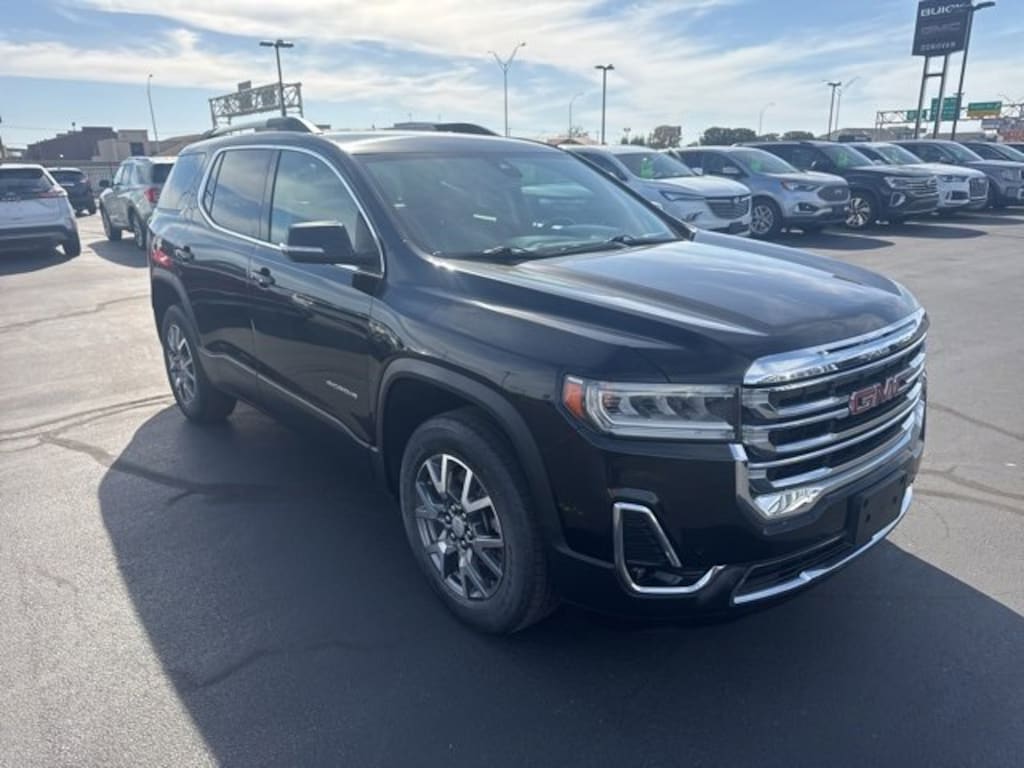 Used 2023 GMC Acadia SLT SUV