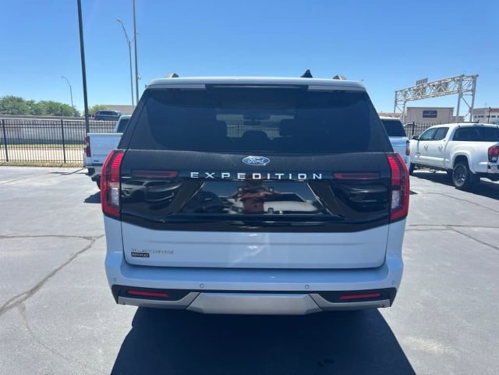 Used 2025 Ford Expedition Platinum SUV