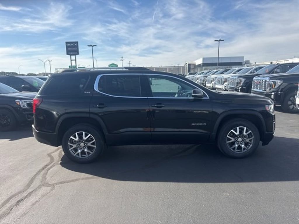 Used 2023 GMC Acadia SLT SUV