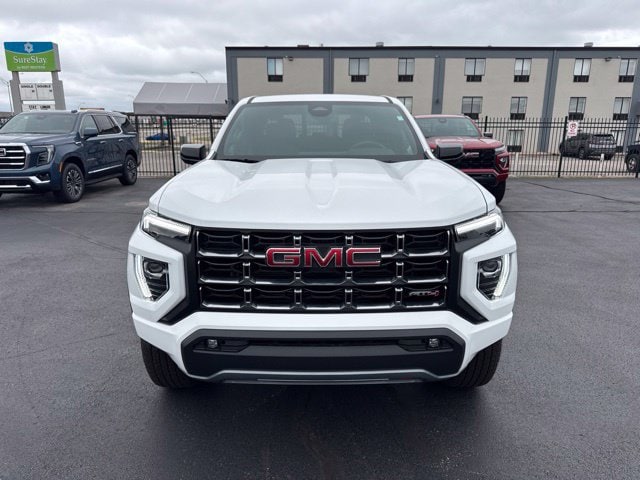 2026 GMC Canyon AT4 - Photo 8