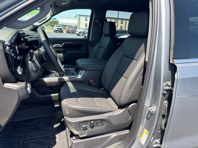 2026 GMC Sierra 1500 SLT - Photo 15
