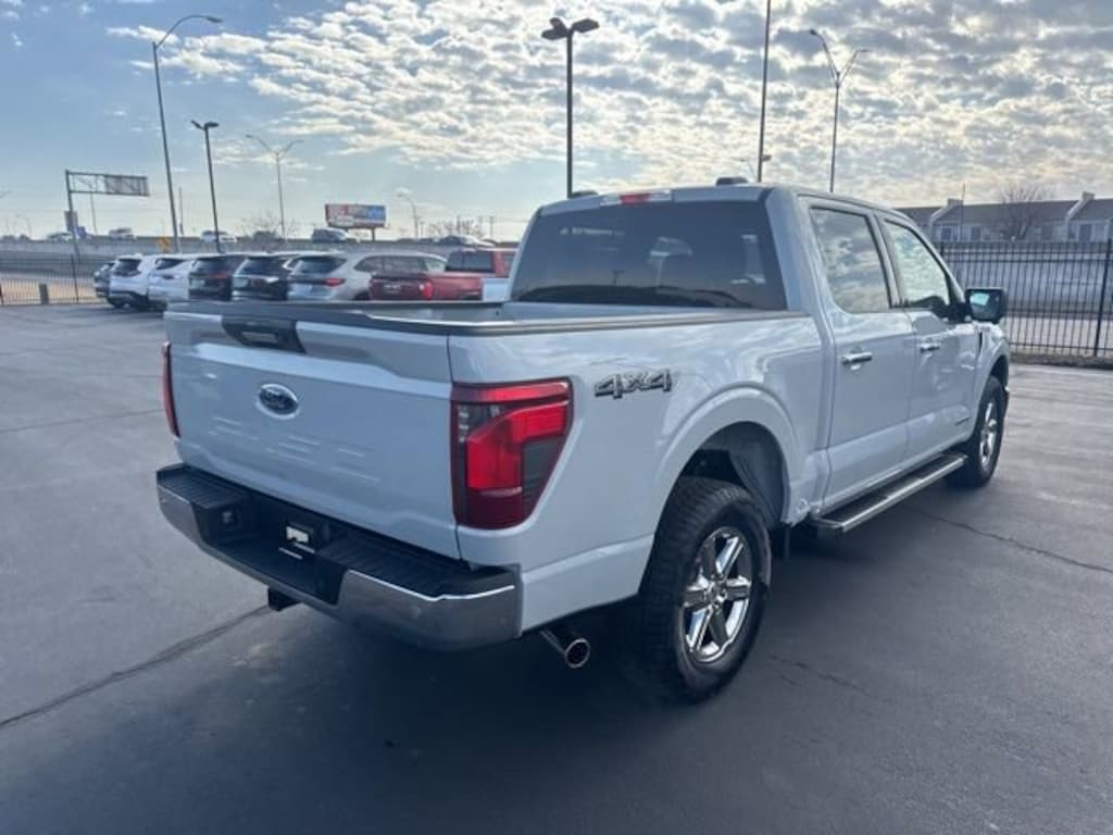 Used 2024 Ford F-150 XLT Truck SuperCrew Cab