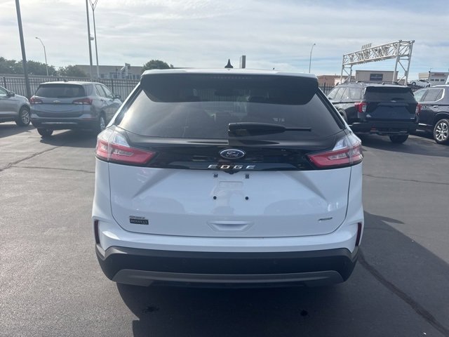 2024 Ford Edge SEL photo 4