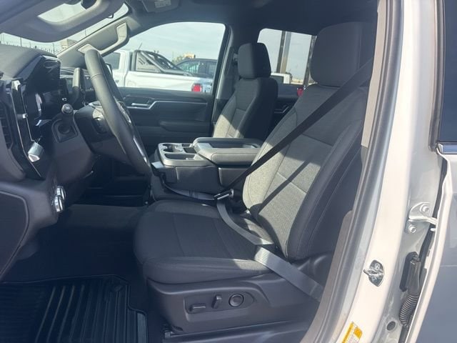 2026 GMC Sierra 1500 SLE - Photo 14