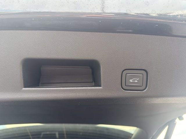 2026 GMC Acadia Elevation - Photo 6