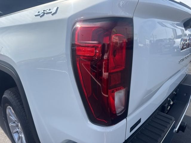 2026 GMC Sierra 1500 SLE - Photo 19