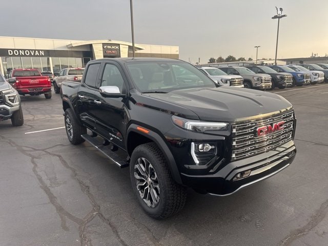 2026 GMC Canyon Denali's photo