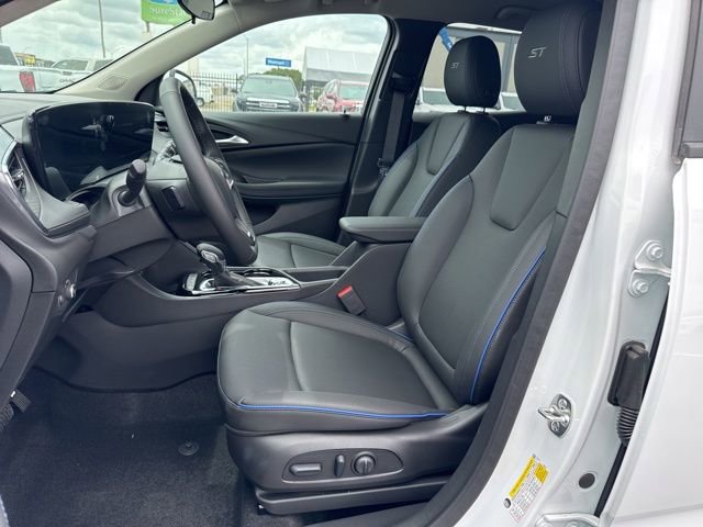 2026 Buick Encore GX Sport Touring - Photo 16