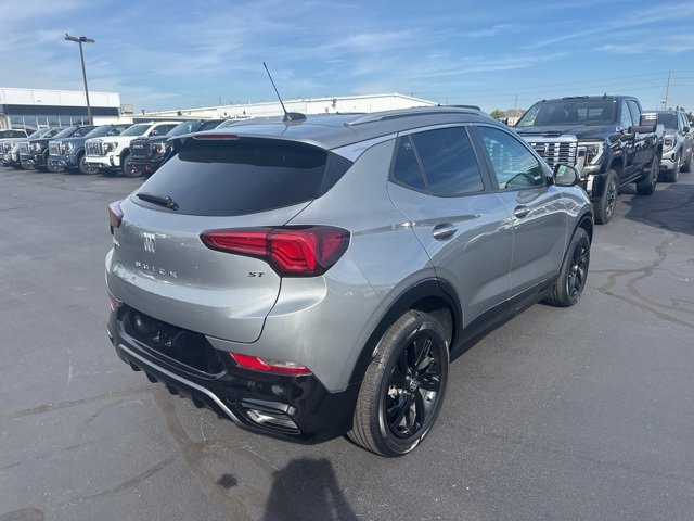 2024 Buick Encore GX Sport Touring photo 3