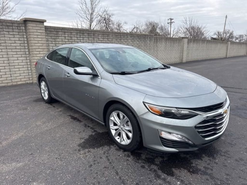 Used 2025 Chevrolet Malibu 1LT Sedan