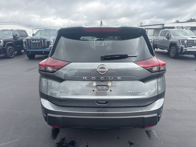 2024 Nissan Rogue SV photo 4