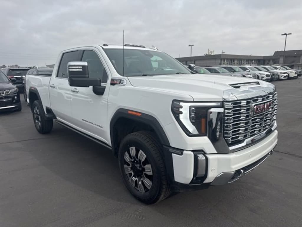 Used 2024 GMC Sierra 2500 HD Denali Truck Crew Cab