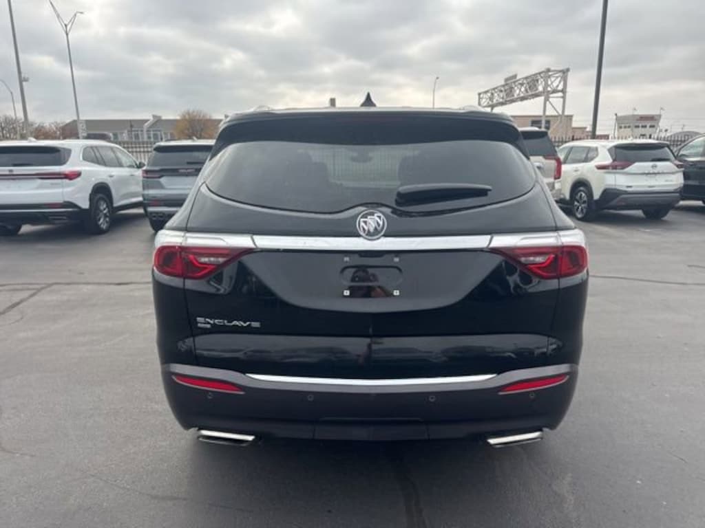 Used 2024 Buick Enclave Premium SUV