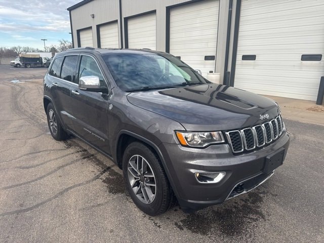 2019 Jeep Grand Cherokee Limited's photo