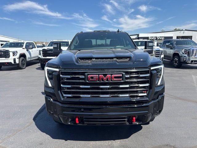 2026 GMC Sierra 2500HD AT4 - Photo 6