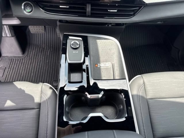 2026 Buick Enclave Sport Touring - Photo 14