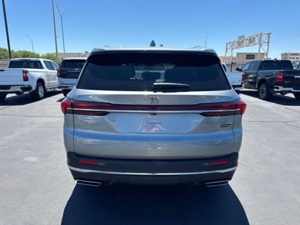 Used 2025 Buick Enclave Preferred SUV