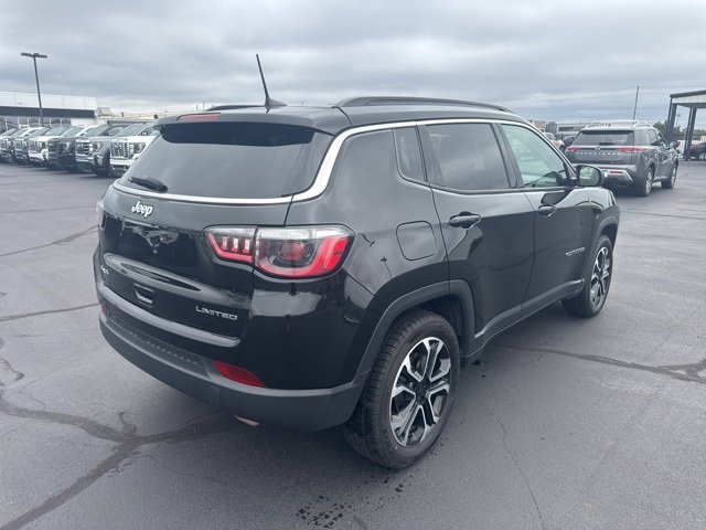 2022 Jeep Compass Limited photo 2