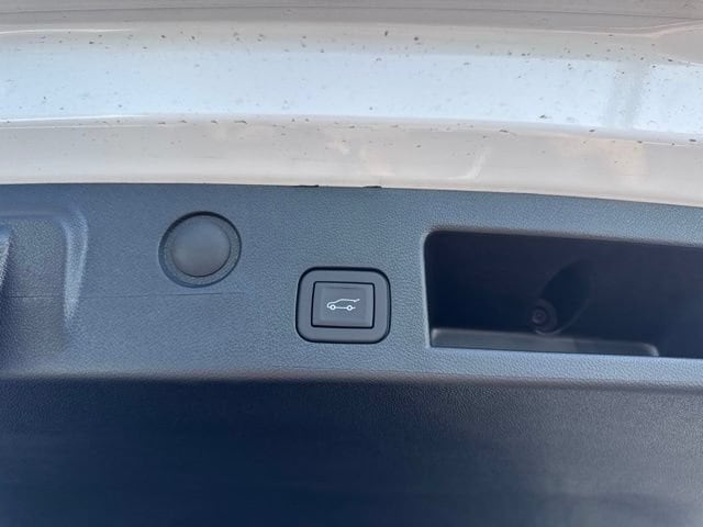 2026 GMC Terrain AT4 - Photo 6