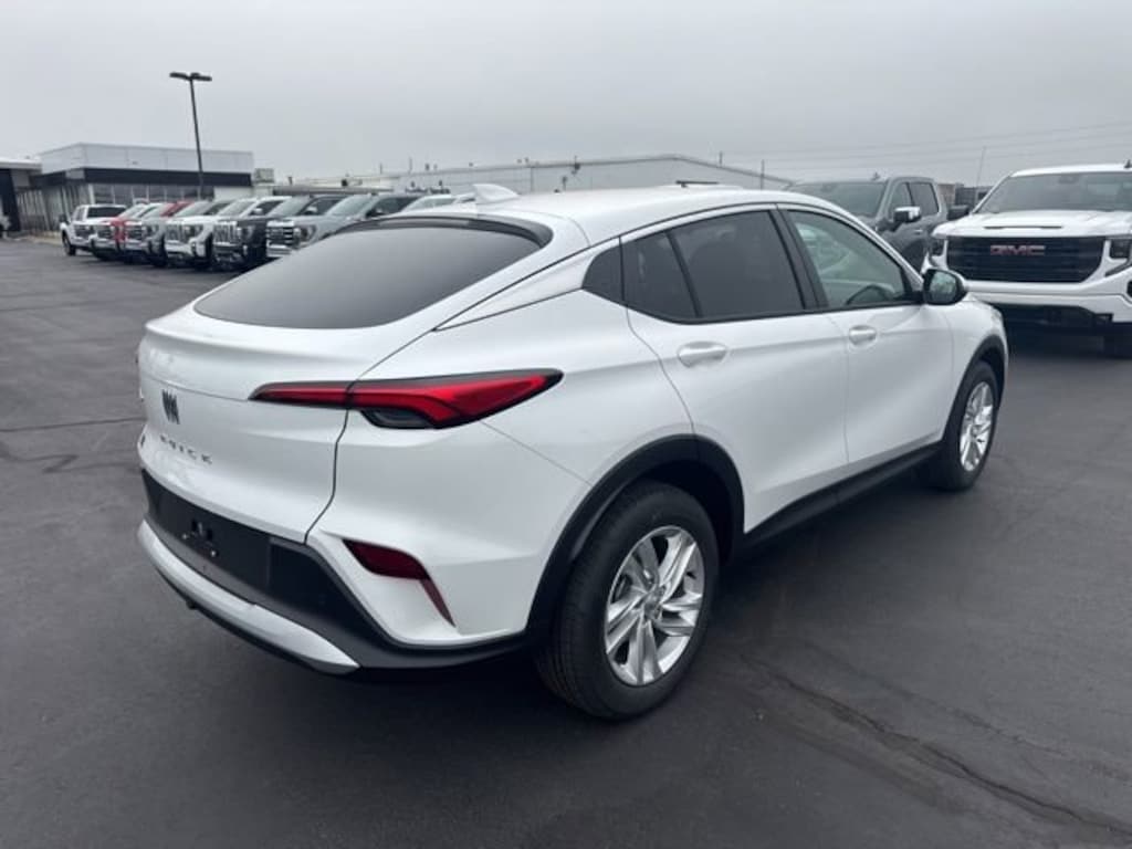New 2026 Buick Envista Preferred SUV