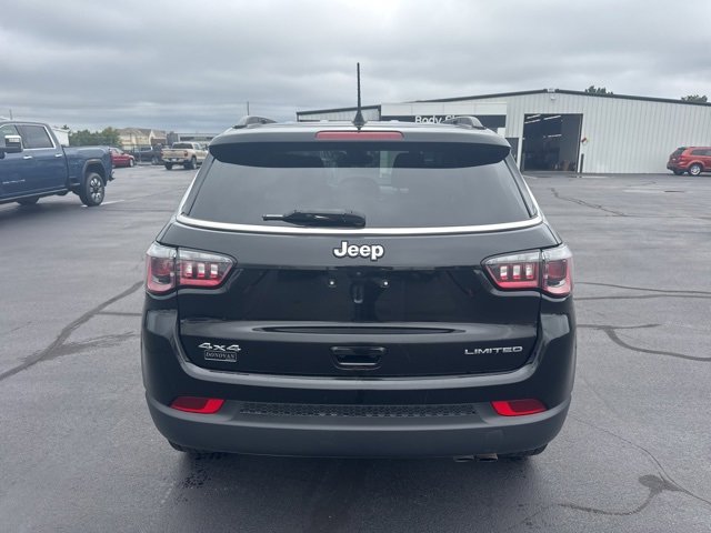 2022 Jeep Compass Limited photo 3