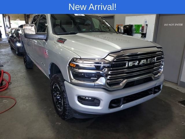 2026 RAM 2500 Laramie 4X4 Crew Cab SWB's photo