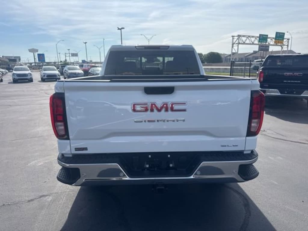New 2026 GMC Sierra 1500 SLE Truck