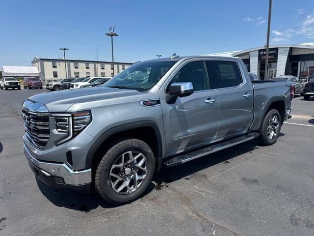 2026 GMC Sierra 1500 SLT - Photo 7