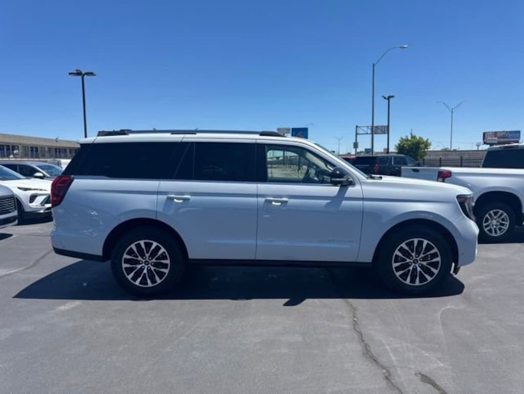Used 2025 Ford Expedition Platinum SUV