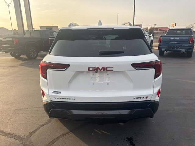 2026 Gmc Terrain AT4 photo 3