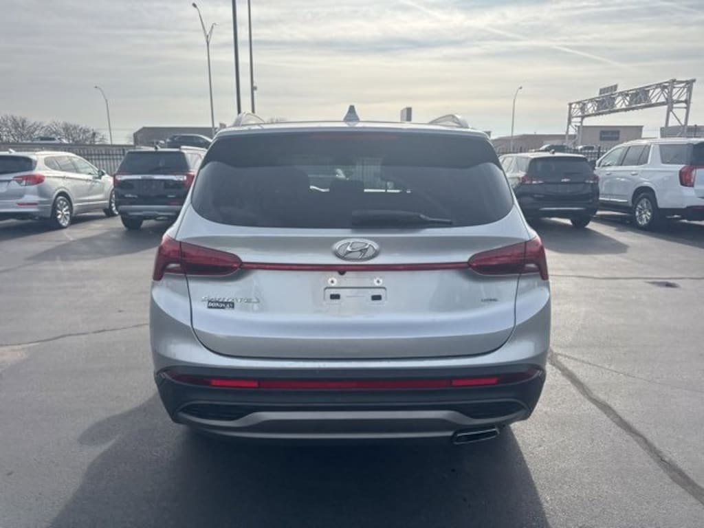 Used 2023 Hyundai Santa Fe SEL SUV