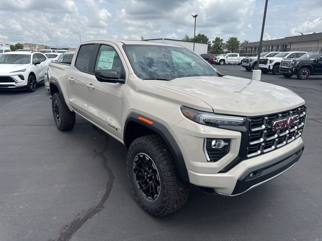 2026 GMC Canyon 4WD AT4 Crew Cab Short Box's photo