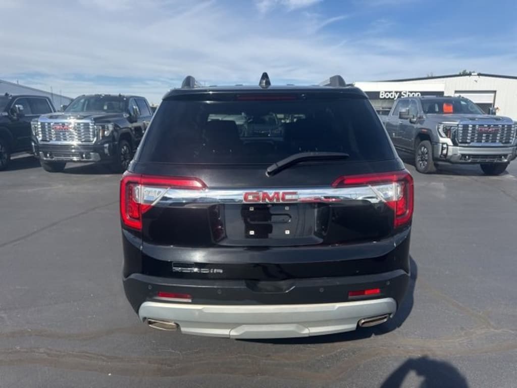 Used 2023 GMC Acadia SLT SUV