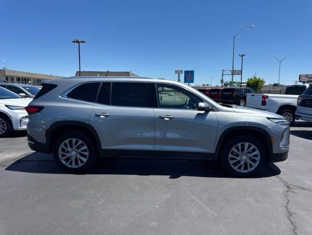Used 2025 Buick Enclave Preferred SUV