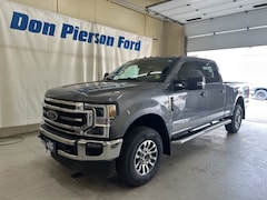 2022 Ford F-350SD Lariat Truck