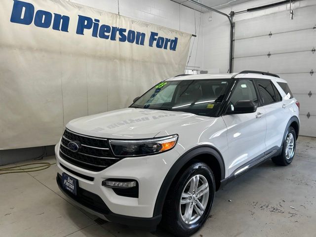 2023 Ford Explorer XLT RWD's photo